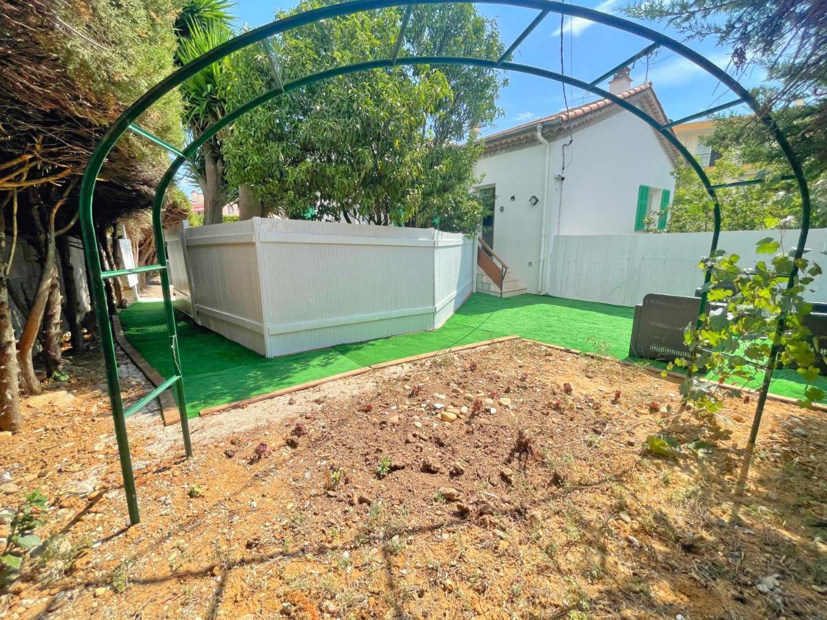 Villa 4 Appartements - Proche Centre Cagnes-sur-Mer Eksteriør billede