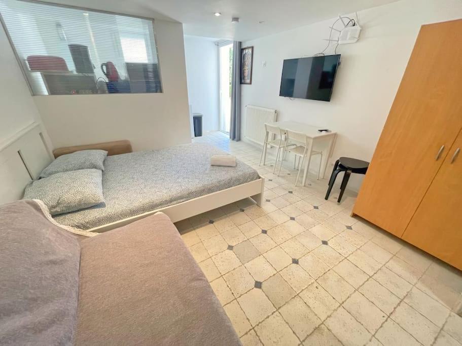 Villa 4 Appartements - Proche Centre Cagnes-sur-Mer Eksteriør billede