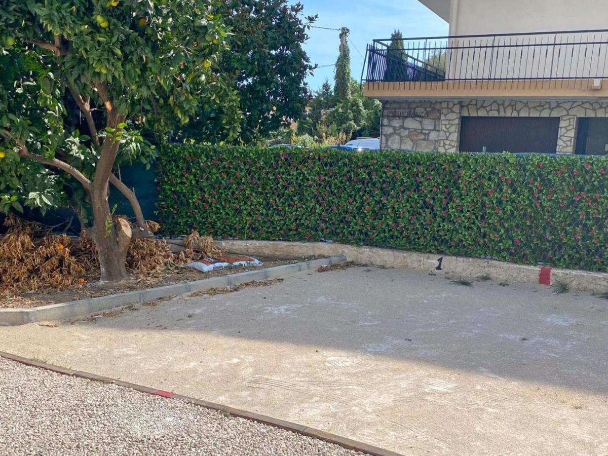 Villa 4 Appartements - Proche Centre Cagnes-sur-Mer Eksteriør billede